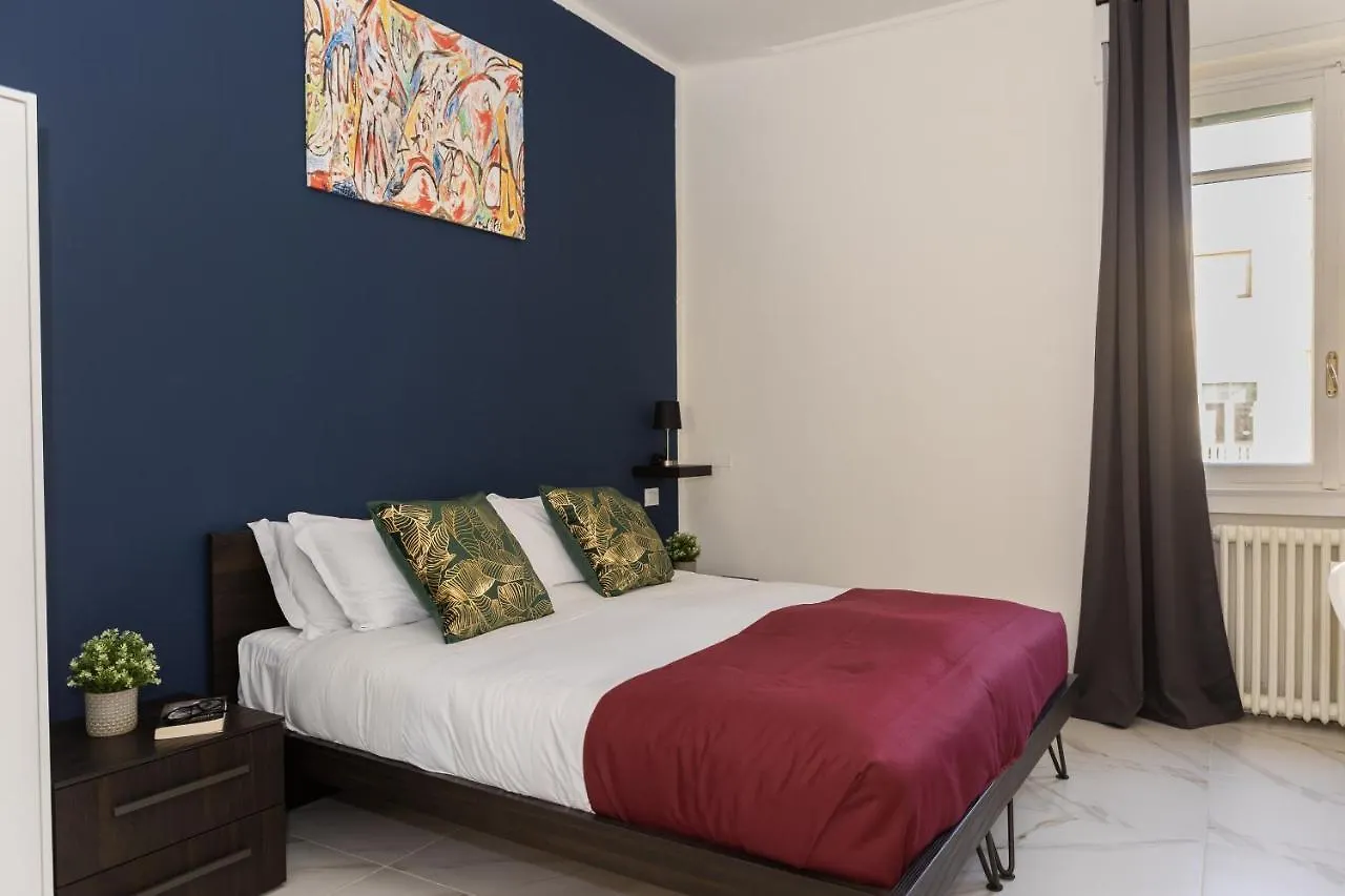 Hotel Santa Marta Milán 0*,  Italia